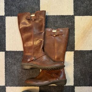 Brown UGG Tupelo Leather Boots